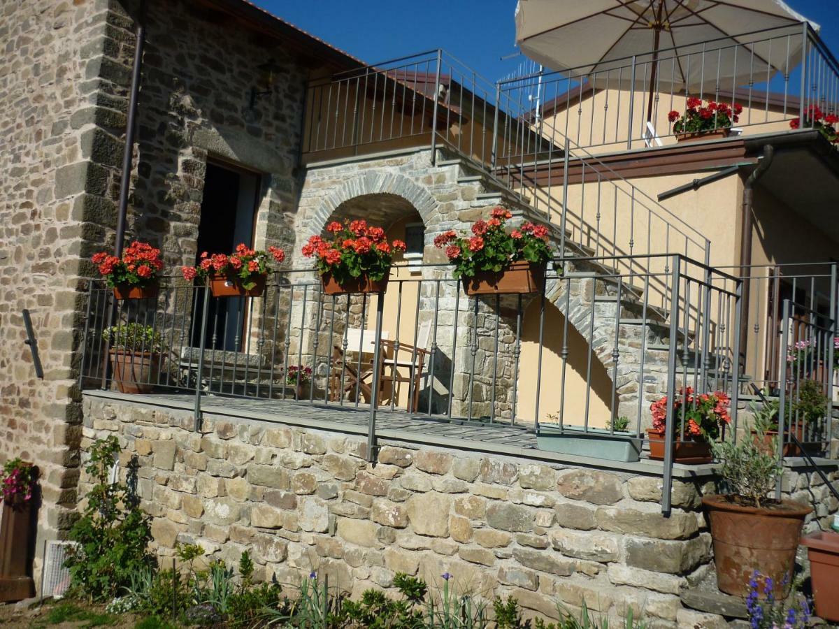 Il Poggio Di Traverde Bed & Breakfast Понтремоли Екстериор снимка